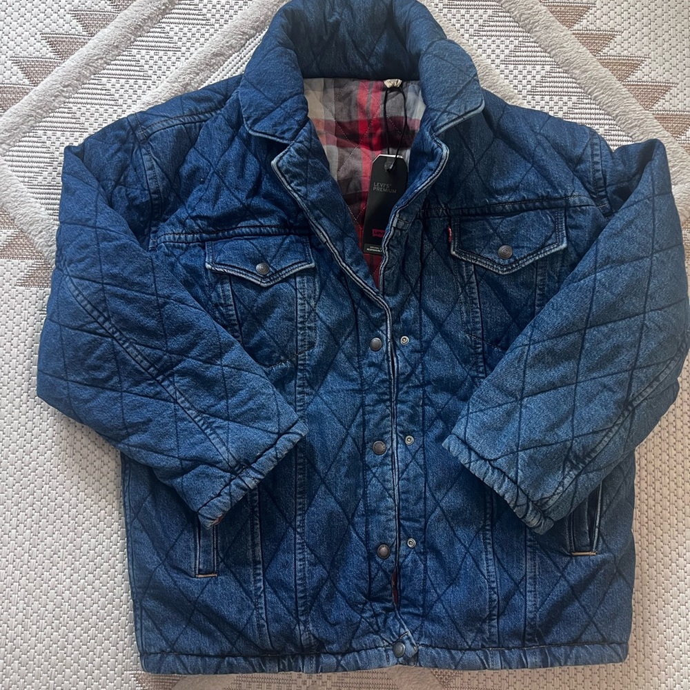 NWT Levi's Premium Womens Size Large Blue Reversible Oversized Trucker Jacket